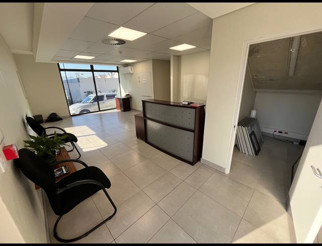 344M² WAREHOUSE TO LET IN BELMONT PARK